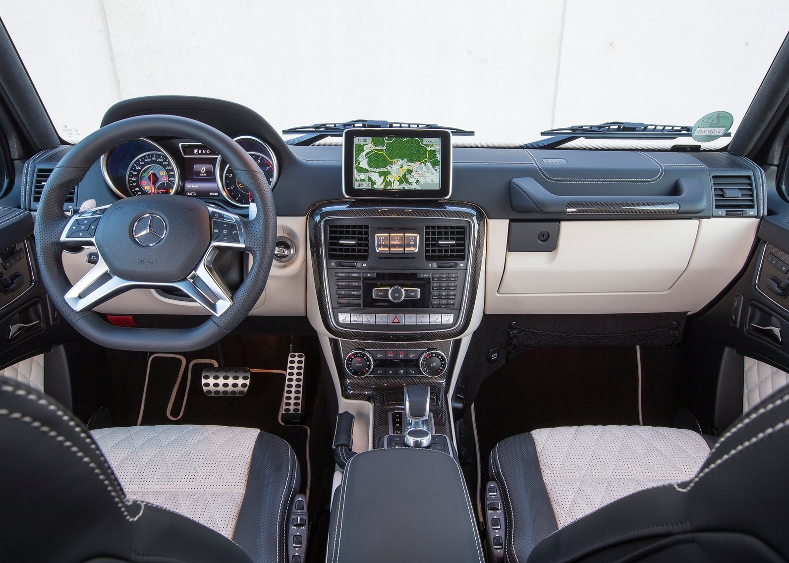 https://wcar.sets.lv/cars/Mercedes-Benz/G-Klase/c47e677cf26cac9ac0ef5183f554509f.jpg