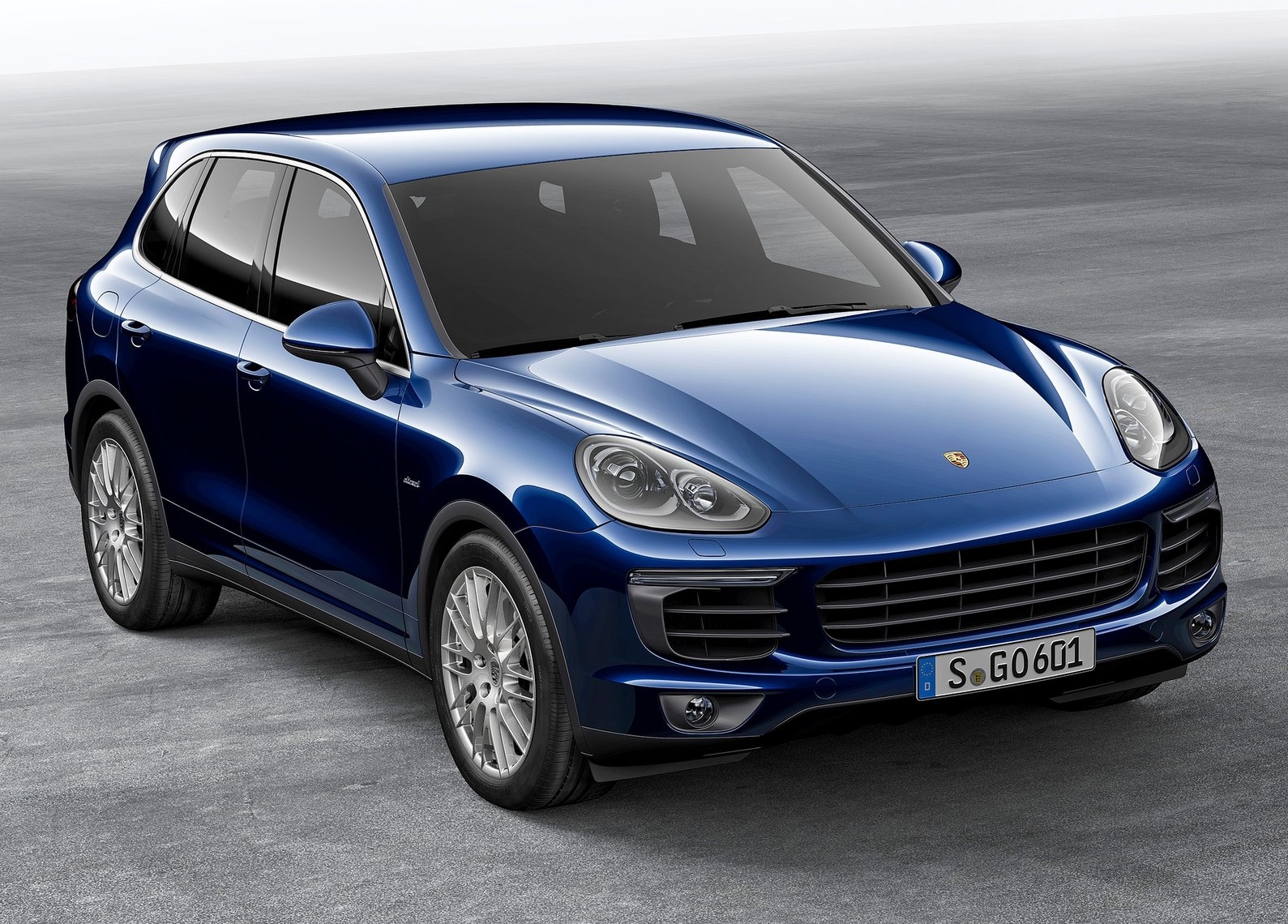 https://wcar.sets.lv/cars/Porsche/Cayenne/2a8cdf0c3c2be73f3c80f0feb9c868d0.jpg