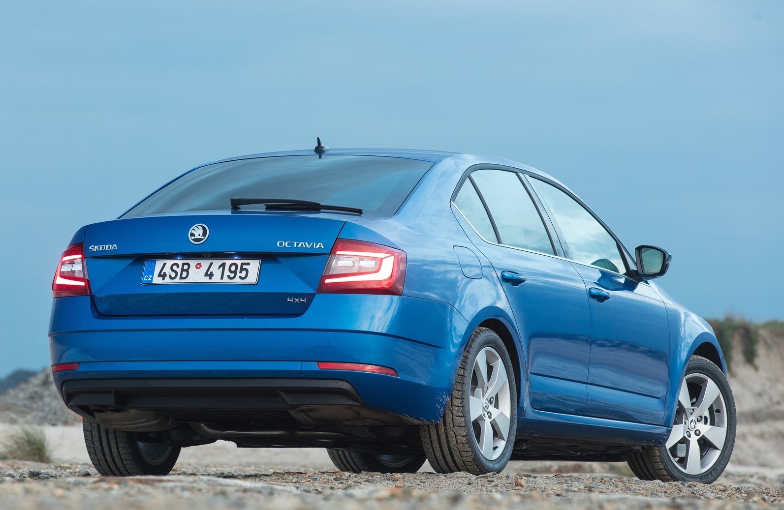 https://wcar.sets.lv/cars/Skoda/Octavia/eee536f154d3fc882053b3358239033a.jpg
