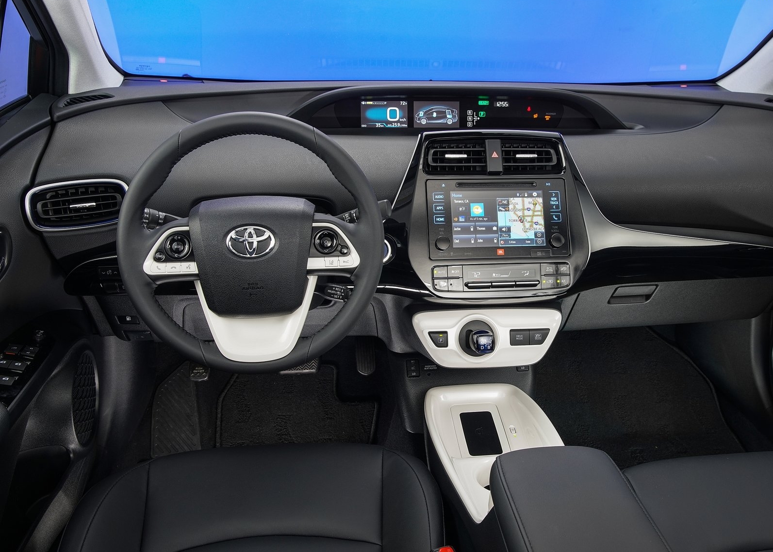 https://wcar.sets.lv/cars/Toyota/Prius/bc35c0214860d47f19ac62a37dfcd966.jpg