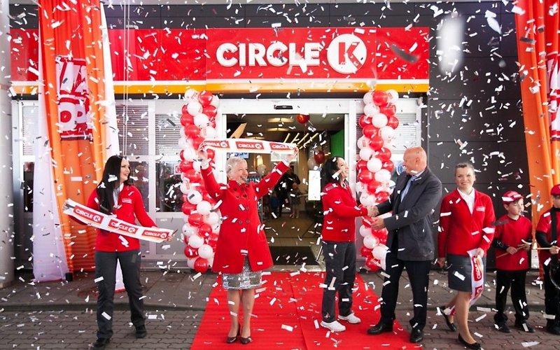 Atklāta Latvijā pirmā “Circle K” DUS